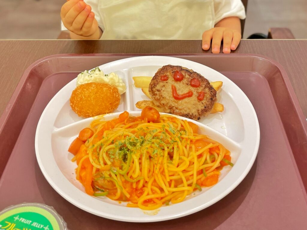 pasta food for kids at restaurants in japan