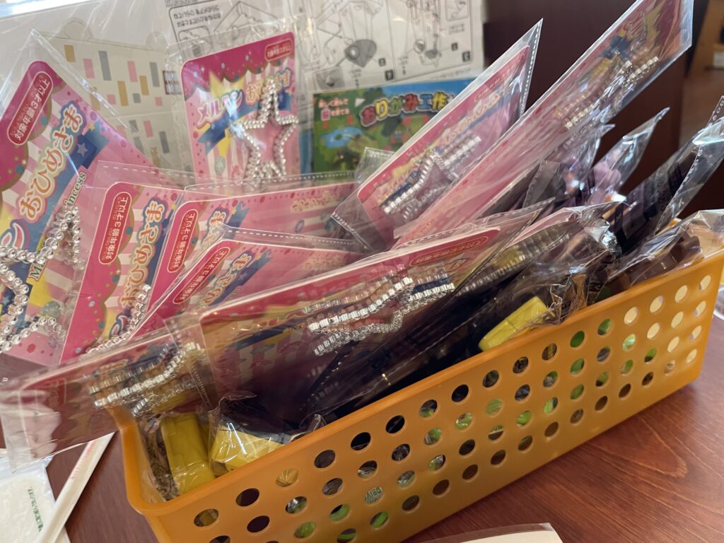 toys for kids at restaurants in japan