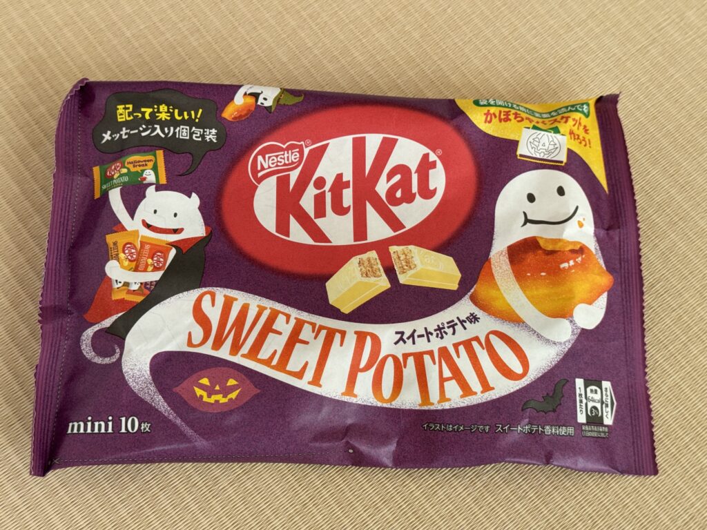 TokyoTreat Japan Snack Box KitKat