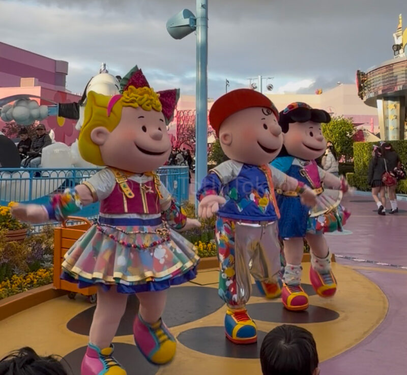 peanuts show at universal studios japan