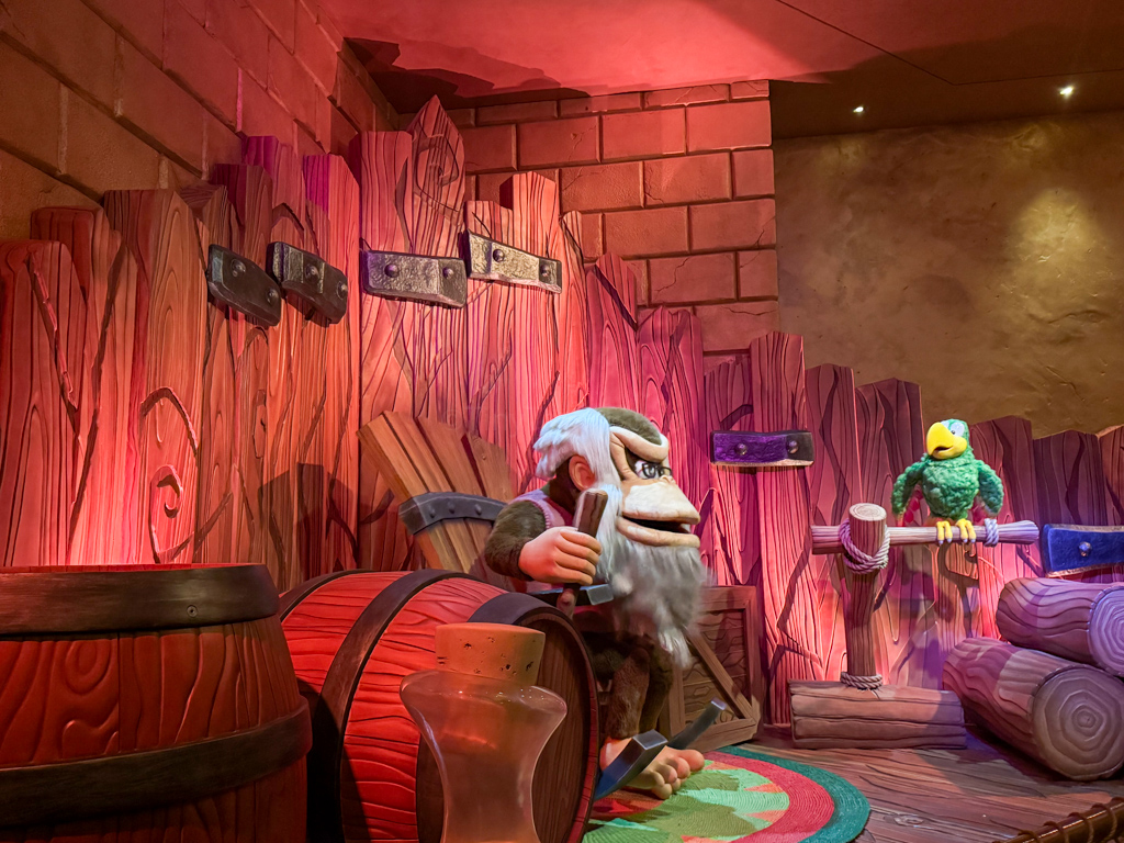 cranky kong at universal studios japan