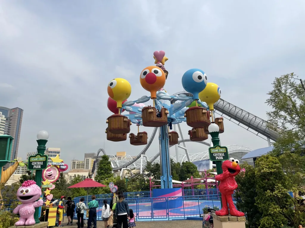 moppys balloon ride universal studios japan usj with kids