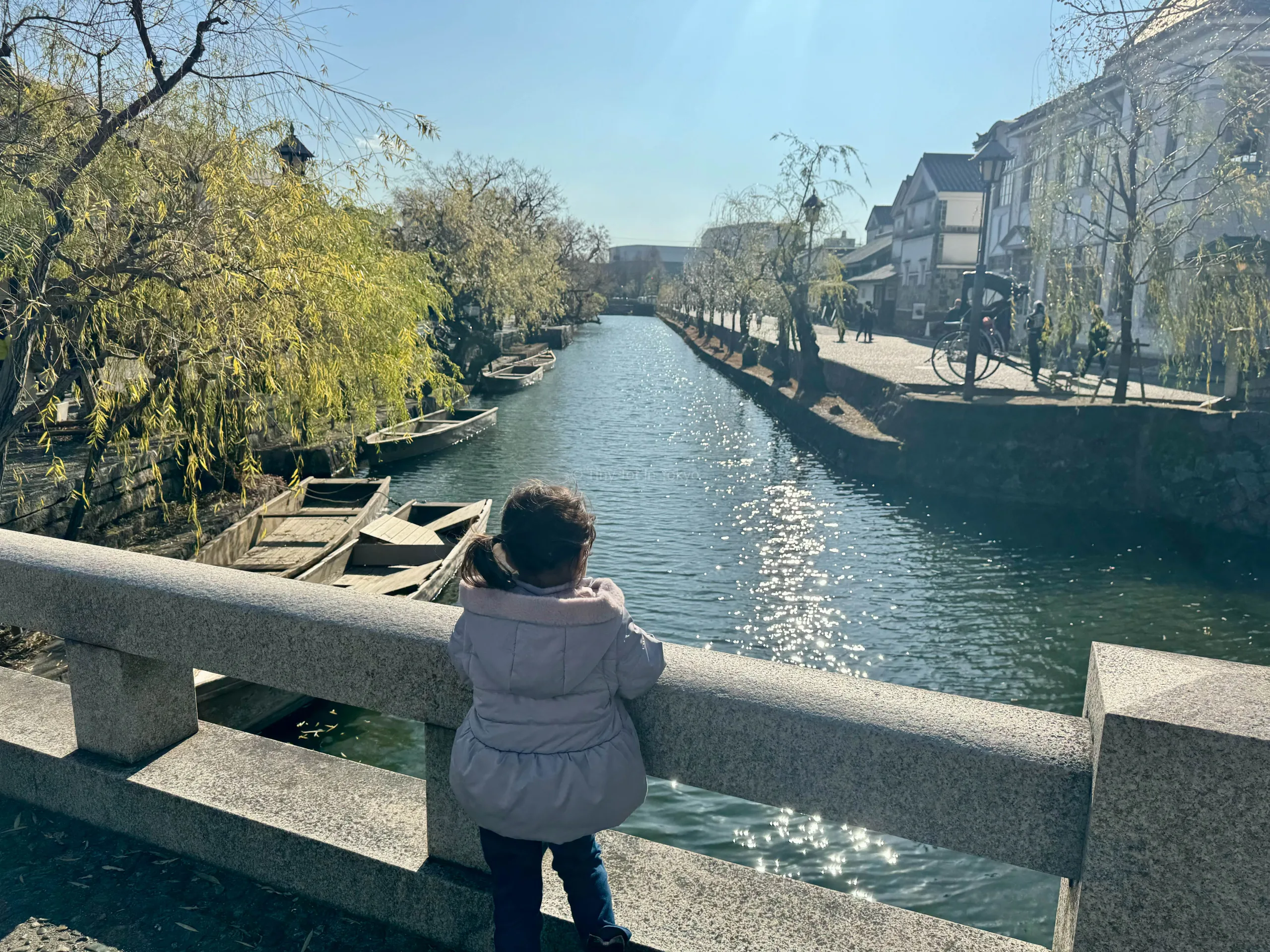 Kid looking at the Canal in Kurashiki Okayama