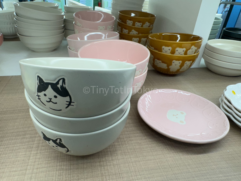 Plates and bowls at a 100 yen store in Japan