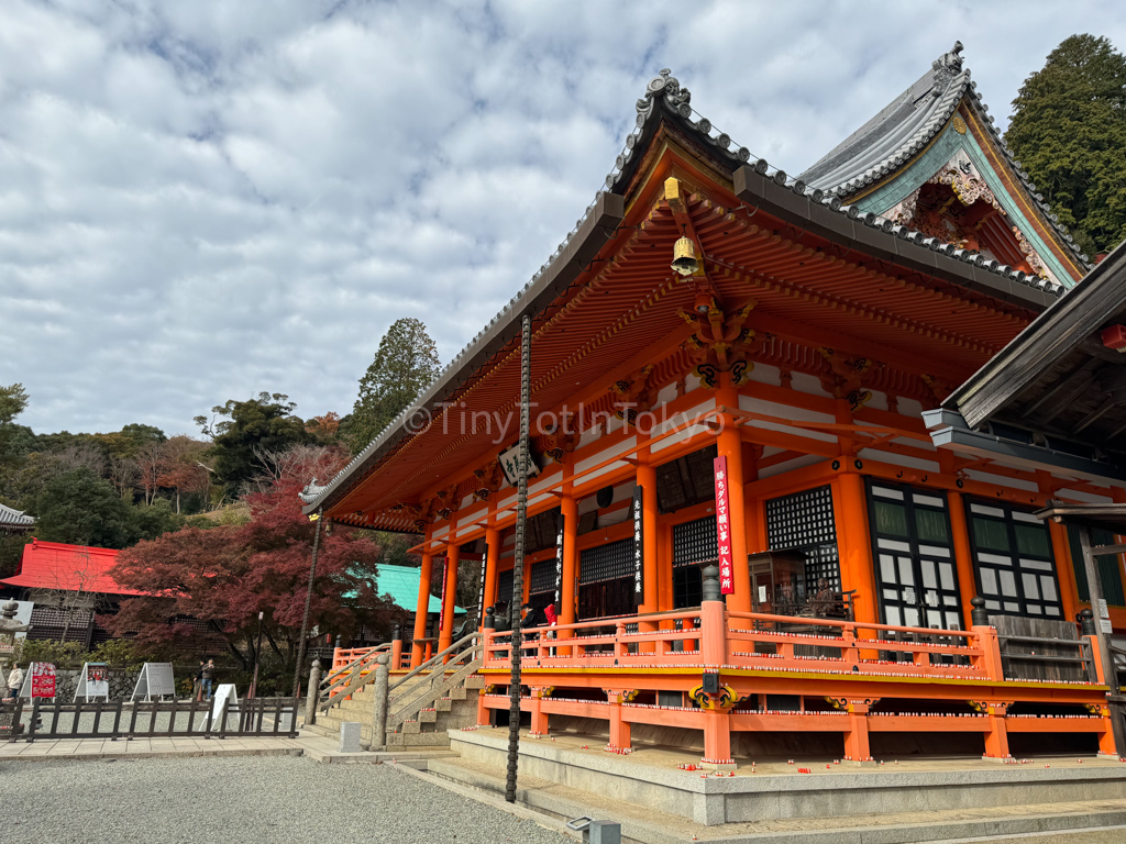 main hall at katsuoji