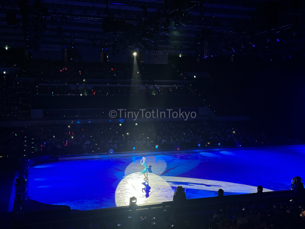 Elsa at Disney on Ice in Japan 