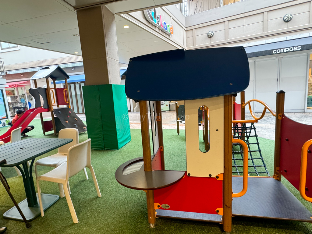 Playground in Q's mall in Minoh Osaka