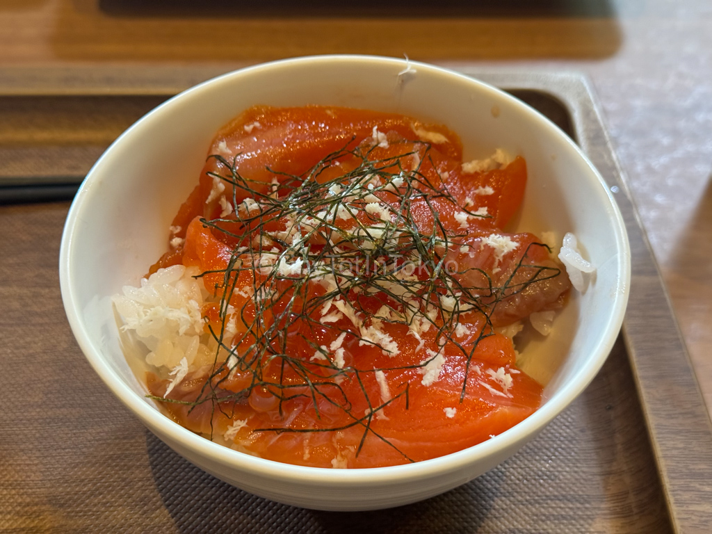 Salmon bowl at breakfast buffet at Hoshino Resort Tomamu in Hokkaido