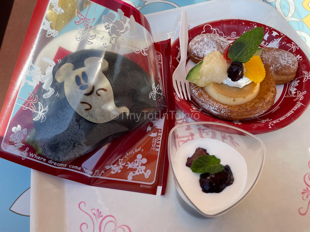 Halloween food at Tokyo Disney