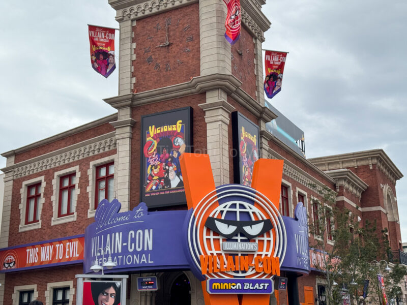 Illumination's Villain-Con Minion Blast ride at USJ