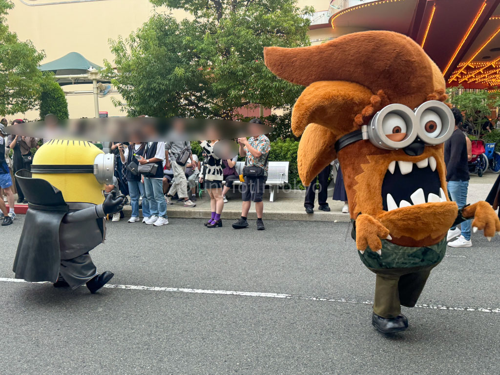 Werewolf and dracula Halloween minions at Universal Studios Japan USJ