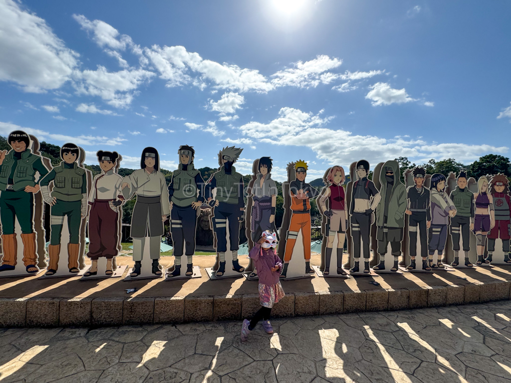 Naruto characters at the entrance of the naruto theme park in Japan