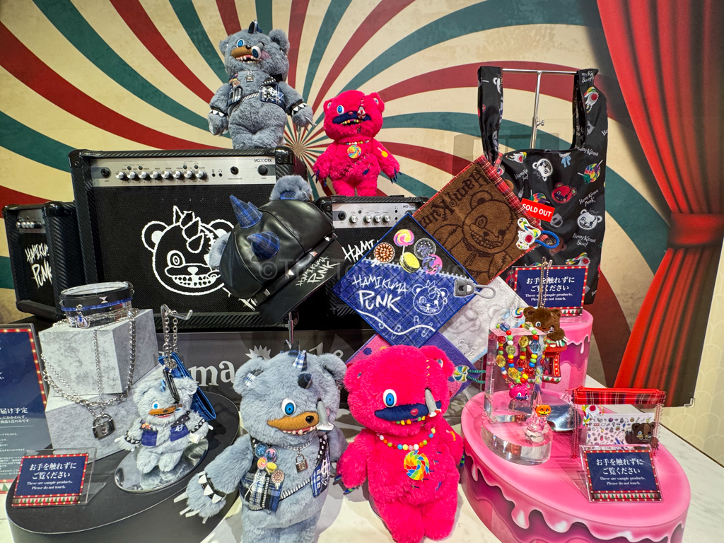 HamiKuma Merch at Universal Studios Japan