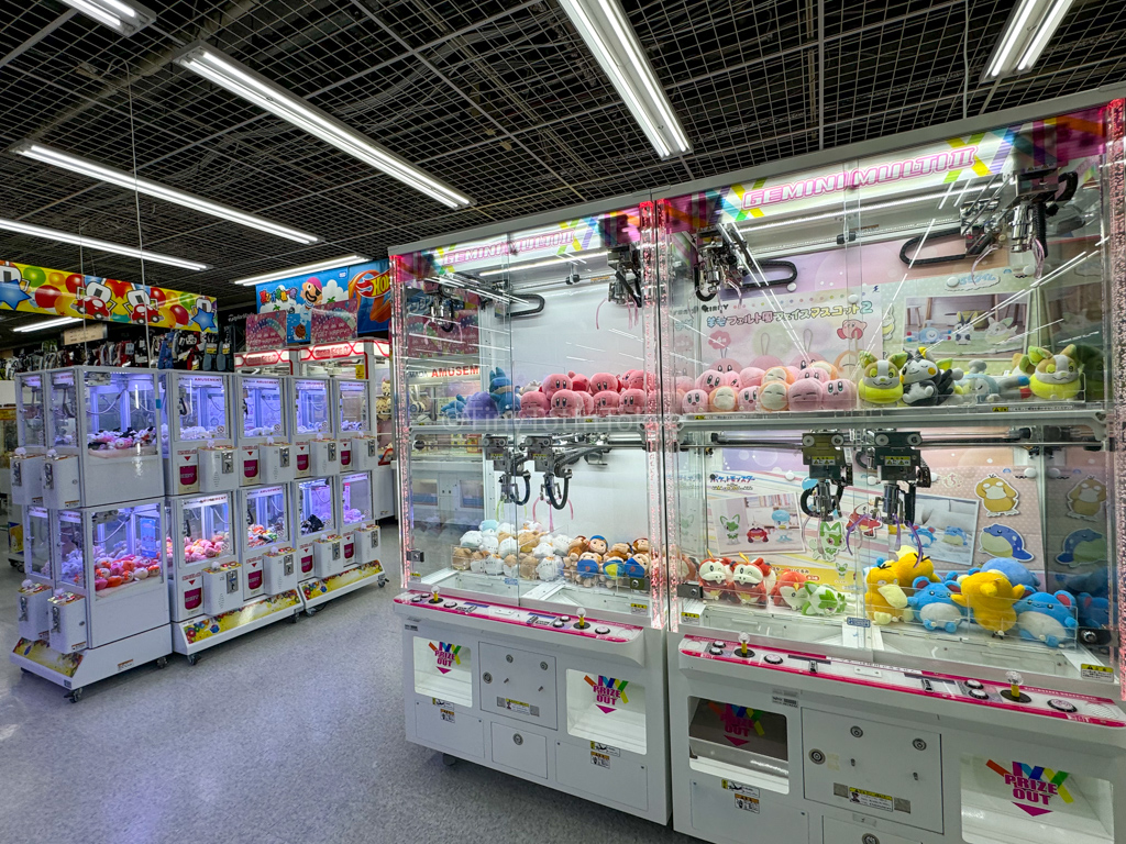 Crane games at yamada denki in namba osaka