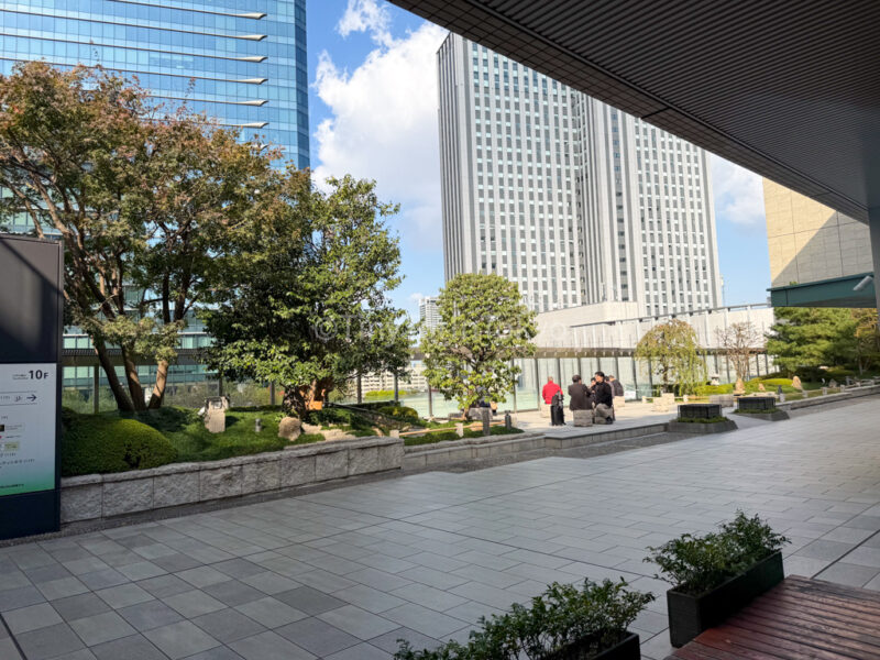 Yawaragi-no-niwa Garden in Osaka