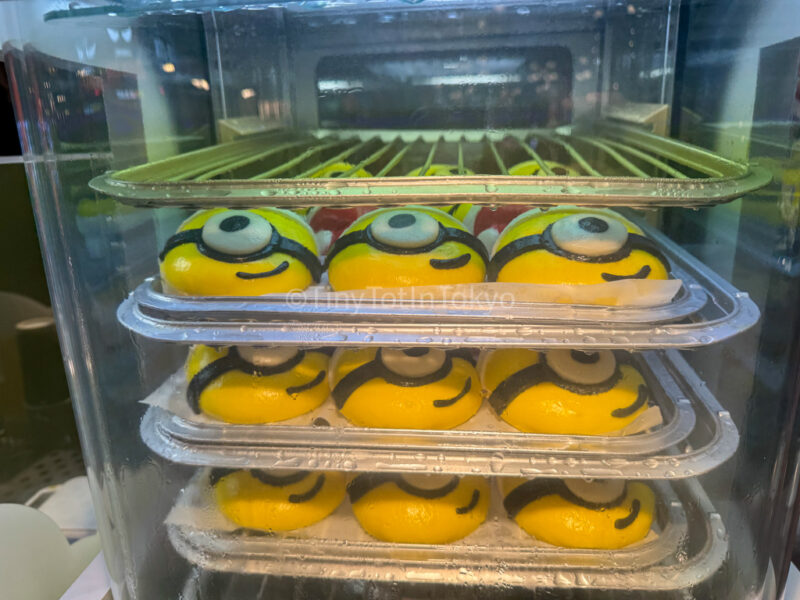 Minion Santa Crab Cream Bun at Universal Studios Japan 
