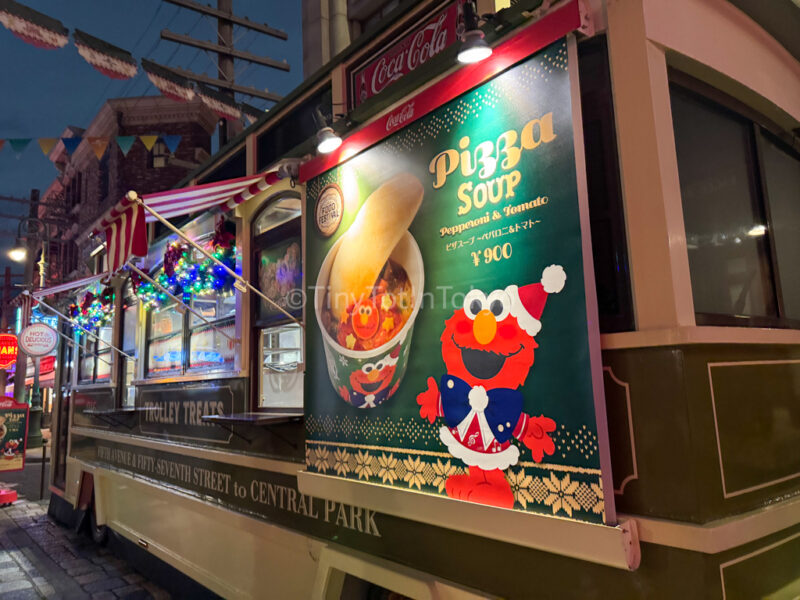 Elmo pizza soup at universal studios japan