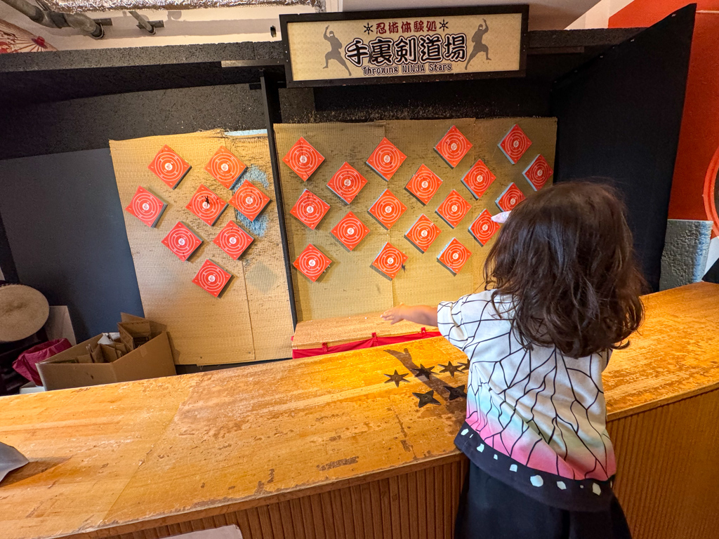 Throwing shuriken at Osaka Castle