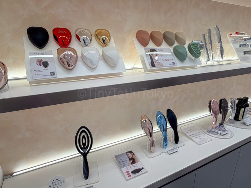refa hairbrushes in japan