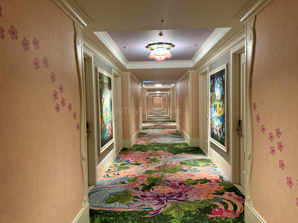 Hallway carpeting at Fantasy Springs Hotel 