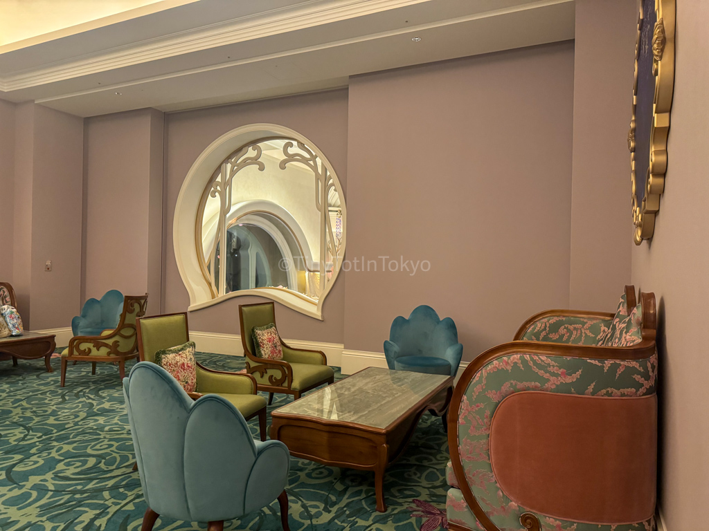 seating area in Fantasy Chateau Lounge at Fantasy Springs Hotel