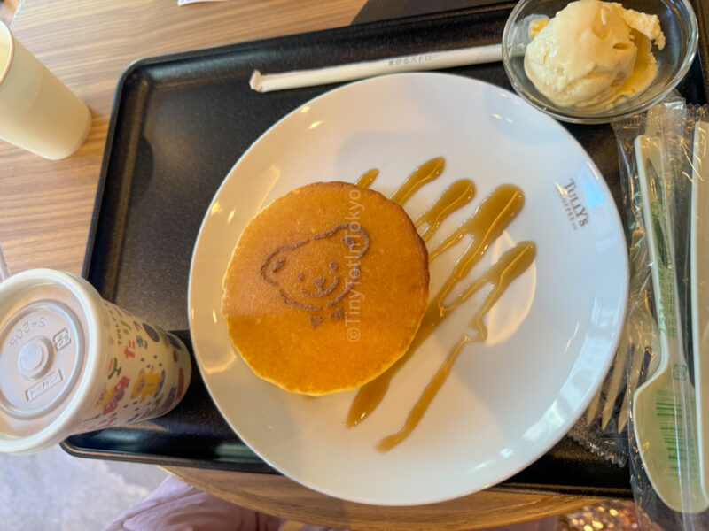 pancake kids breakfast at tullys in Japan