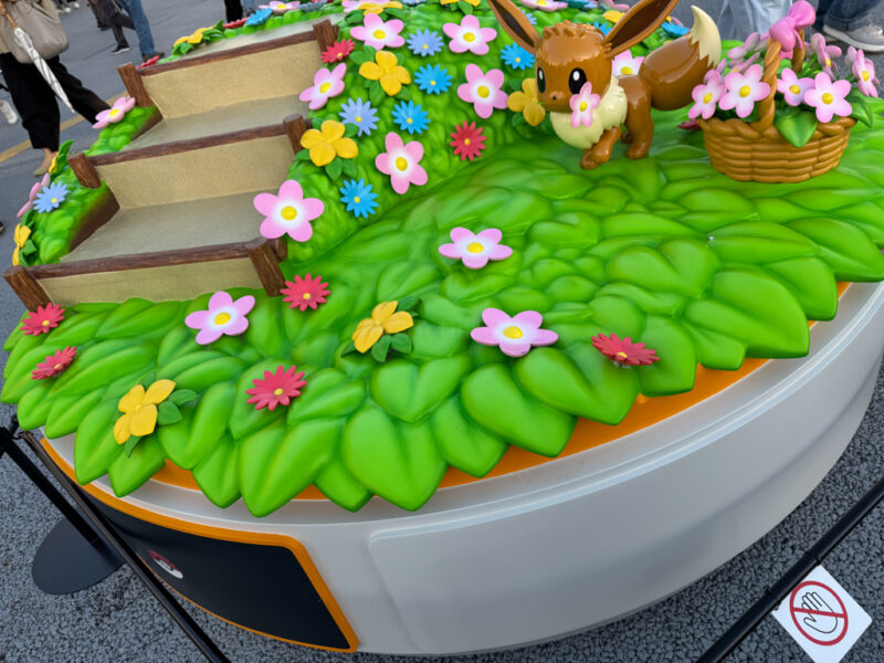 Eevee pokemon statue at osaka expo empowering lives zone