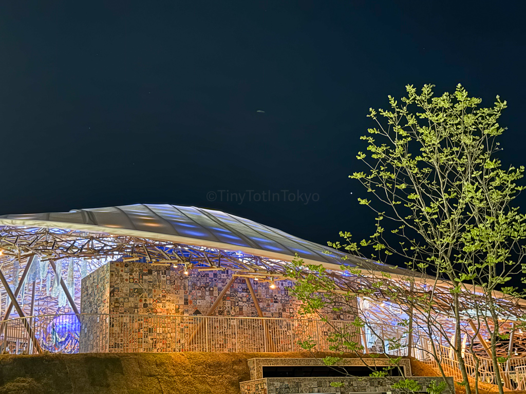 jellyfish pavilion at osaka expo