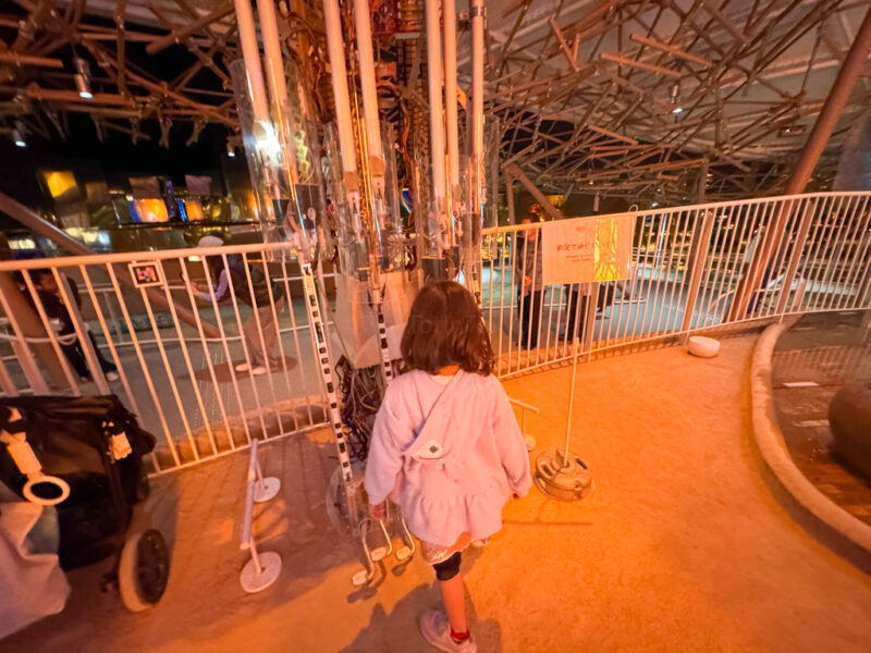 Instrument you can play with feet at osaka expo