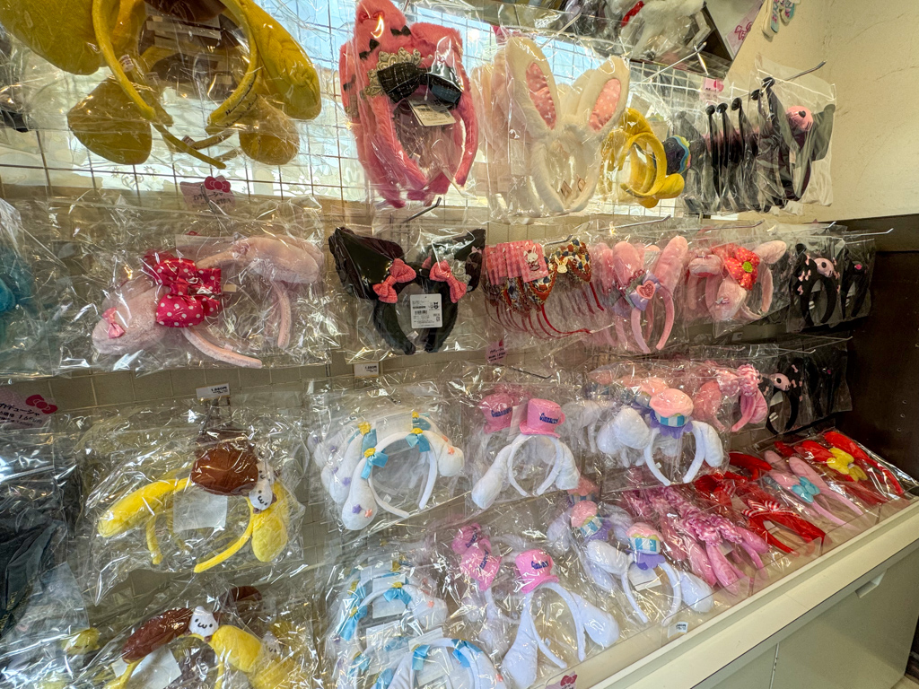Sanrio headbands at Harmonyland