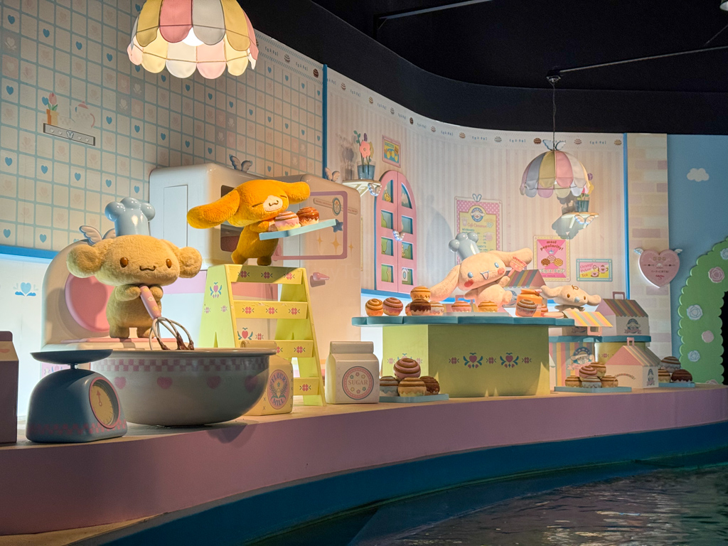 cinnamoroll in harmonyland boat ride