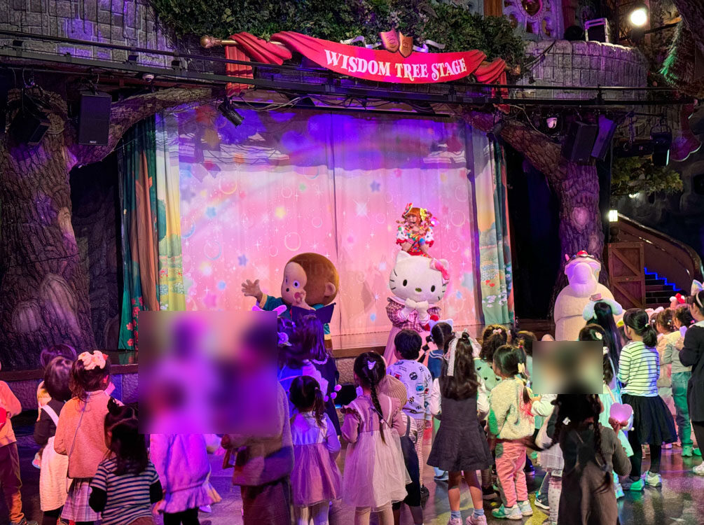 Happy Celebration Party at Sanrio Puroland