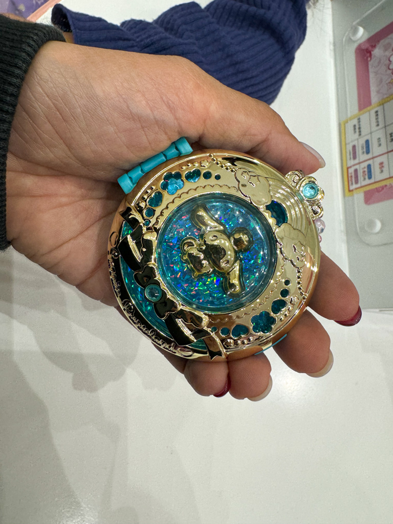 Cinnamoroll locket gatcha at Sanrio Puroland