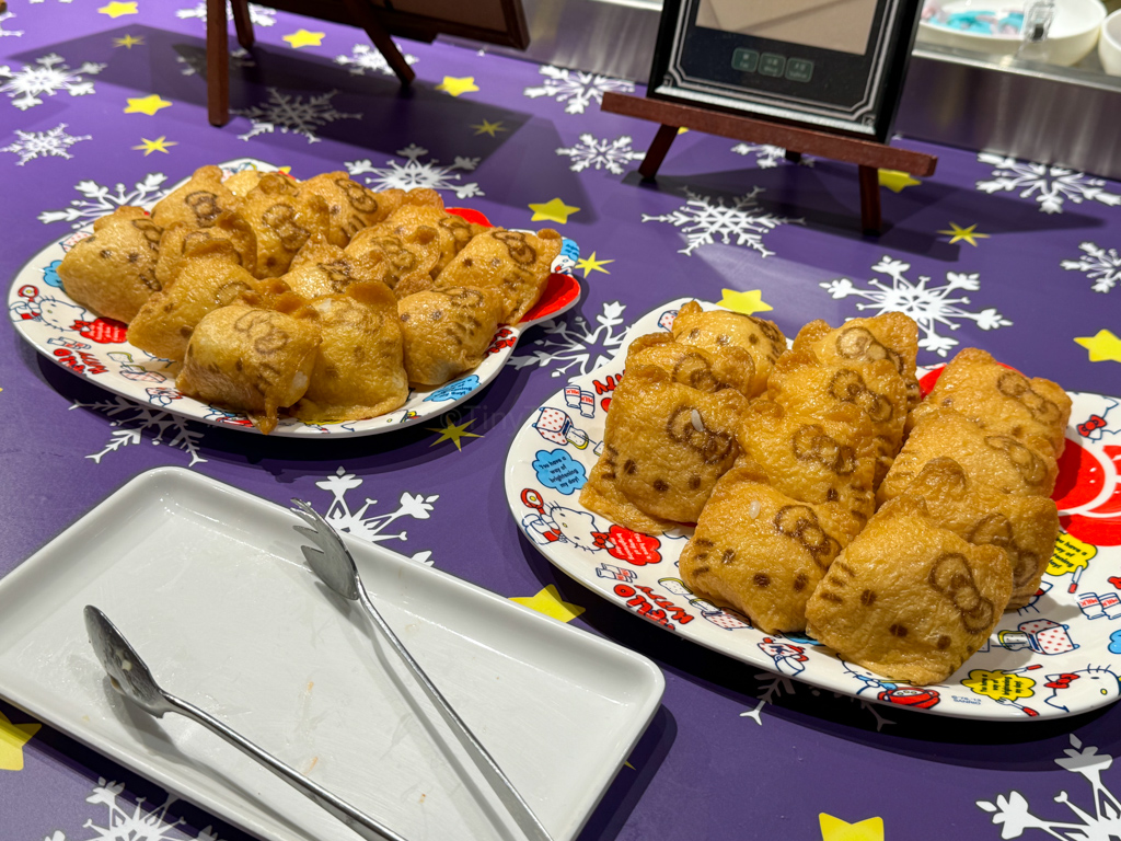 Hello Kitty Inari Sushi at Restaurant Yakata