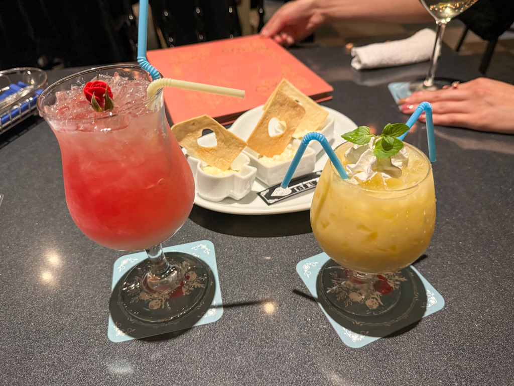 Eat Me Otoshi appetizer and drinks at Alice in Fantasy Book restaurant in Tokyo Japan 