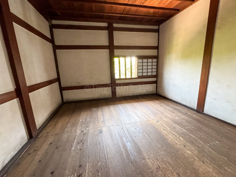 Room in the west bailey at himeji castle