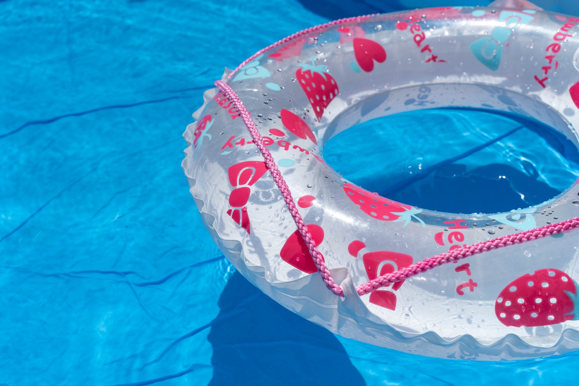 a water ring in a water park pool in osaka