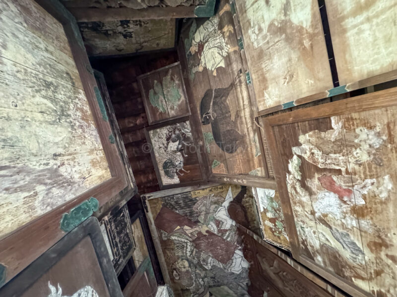 old artwork in Kitano Tenmangu shrine