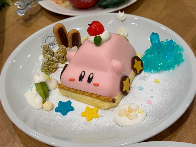 Kirby Car cake at Kirby Cafe