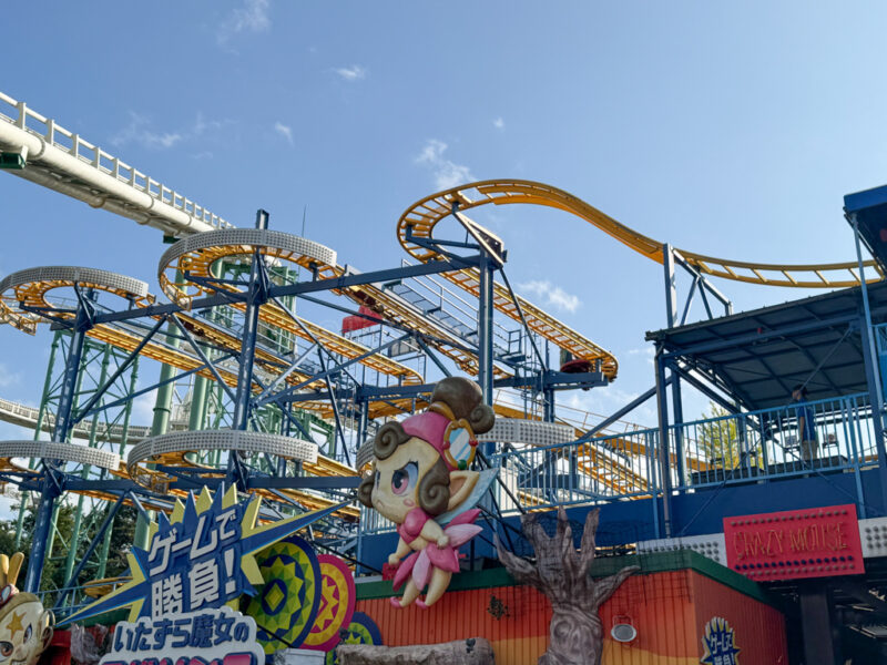 Crazy Mouse roller coaster at Hirakata Park