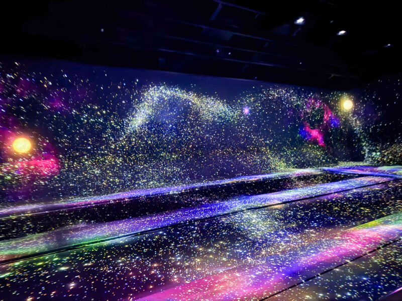 Multi Jumping Universe at teamlab Kyoto