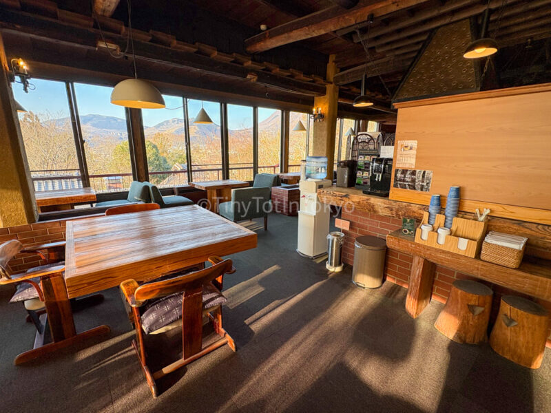 lounge at at Yama no Hotel Musouen in Yufuin