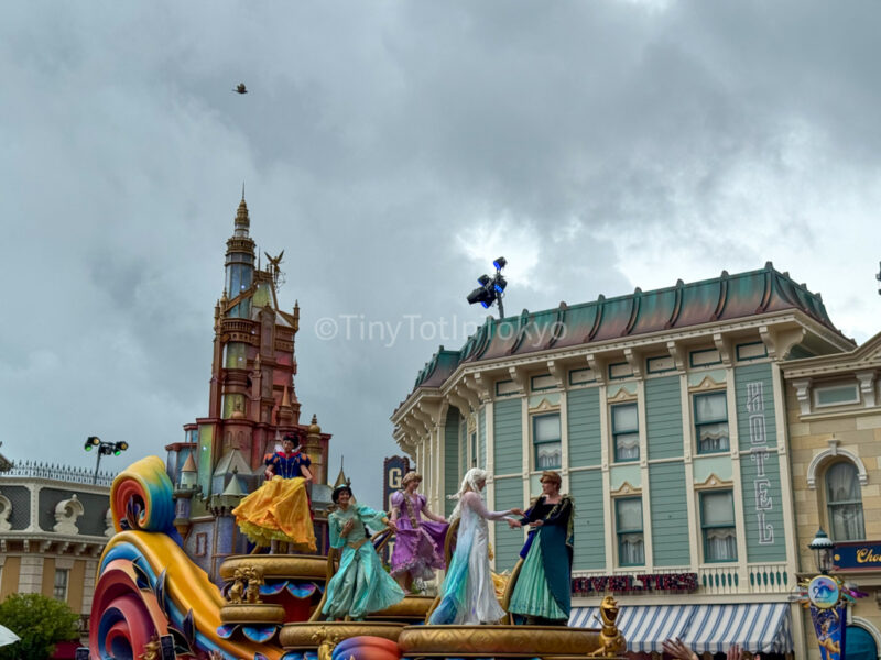 Friendtastic parade at Hong Kong Disneyland