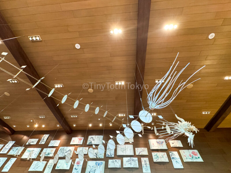 inside the dragon wind restaurant at Hong Kong Disneyland Explorers Lodge 