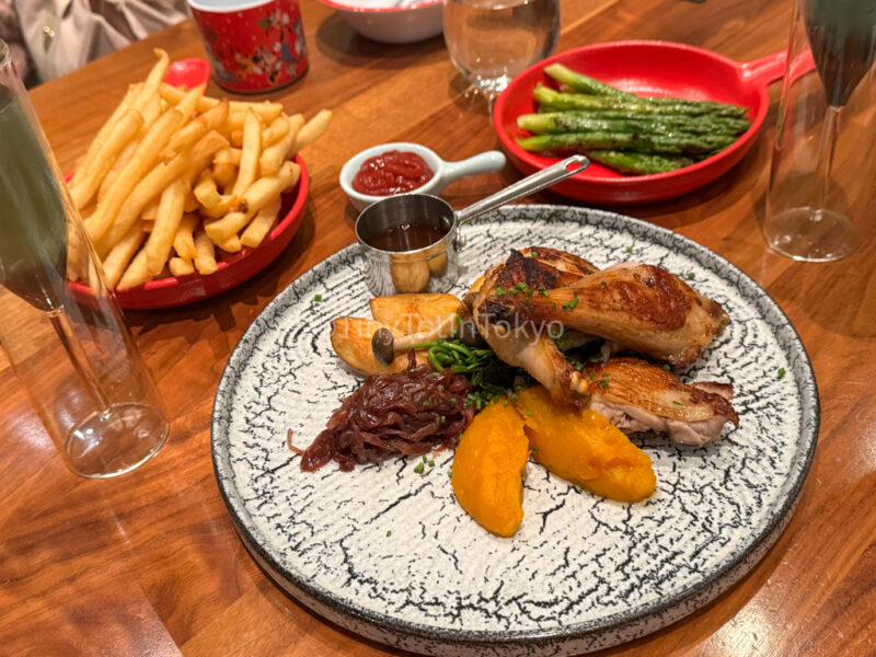 meal at world of colors restaurant at Hong Kong Disneyland Explorers Lodge 