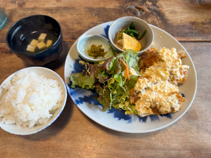 chicken nanban toriten lunch set in beppu