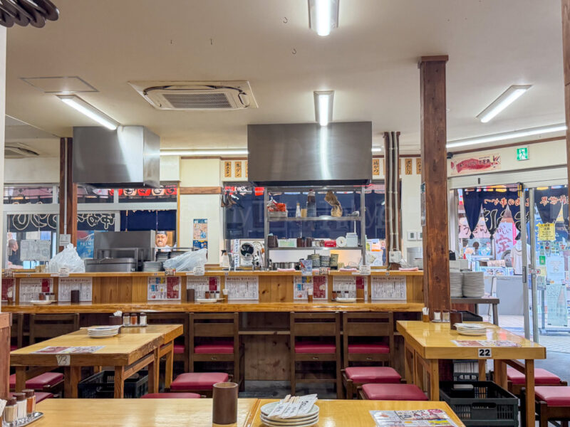 interior of kushikatsu-oji