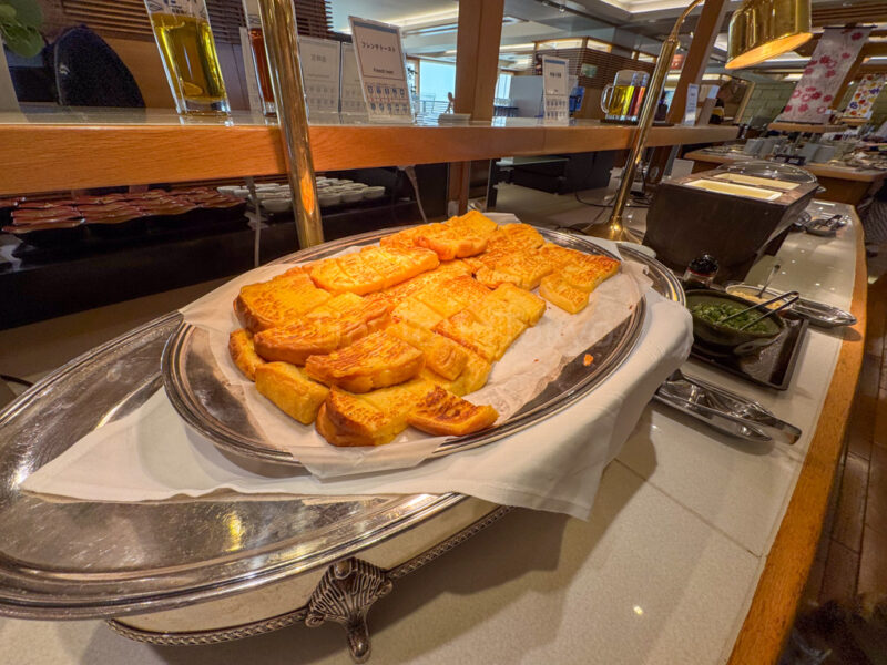 french toast at hotel nagashima