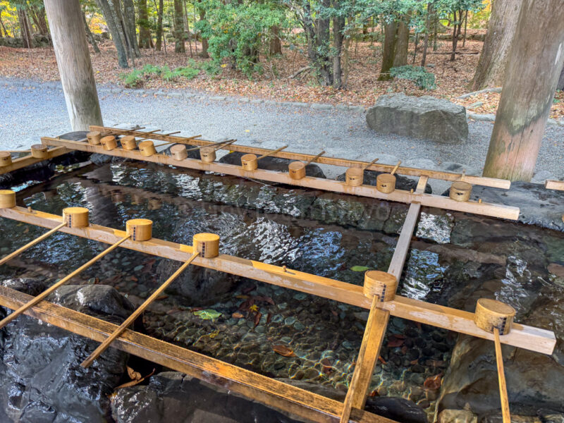 temizusha hand washing area at naiku ise jingu
