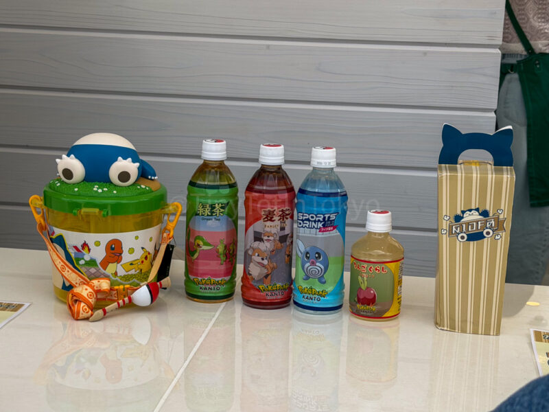 snorlax popcorn bucket and drinks at pokepark kanto